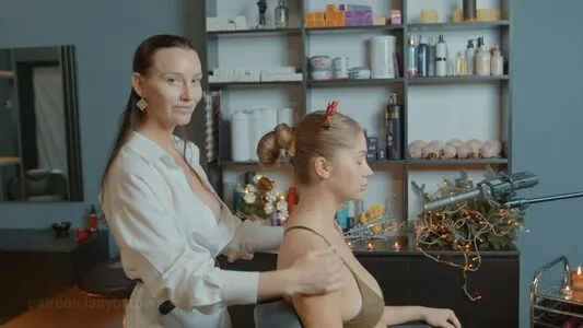 Lady Barbers Asmr OnlyFans Leaked Free Thumbnail Picture - #rfmxYXBFOD