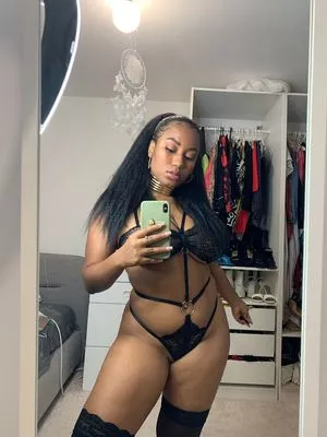 Lady Dadoune OnlyFans Leaked Free Thumbnail Picture - #s0DEvIjG2h