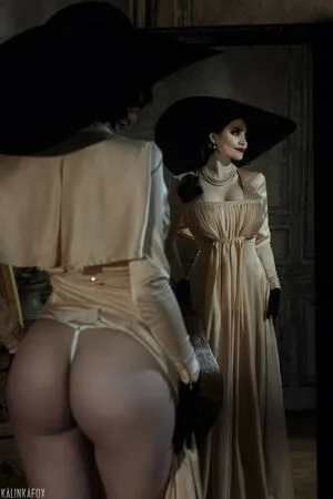 Lady Dimitrescu OnlyFans Leaked Free Thumbnail Picture - #Q7CWZxot88