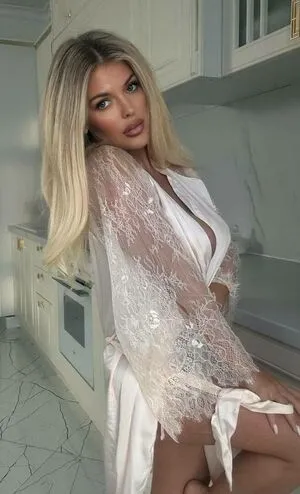 Lady Emily OnlyFans Leaked Free Thumbnail Picture - #l5e1Jo41Mp