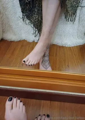 Lady Feet Tattoo OnlyFans Leaked Free Thumbnail Picture - #zRm9JXzxEl