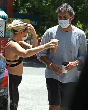 Lady Gaga OnlyFans Leaked Free Thumbnail Picture - #4SS8T2FaS3