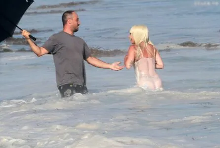 Lady Gaga OnlyFans Leaked Free Thumbnail Picture - #IwEgTff3LM