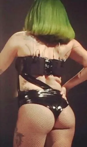 Lady Gaga OnlyFans Leaked Free Thumbnail Picture - #SNhbutV3rt