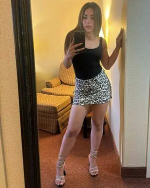 Lady Pays OnlyFans Leaked Free Thumbnail Picture - #8WmOgcU9Gk
