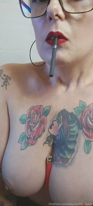 Lady Smoker Queen OnlyFans Leaked Free Thumbnail Picture - #LgBeN70U5S