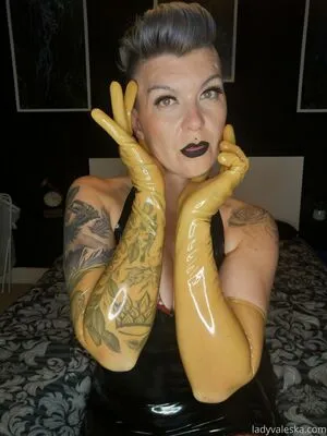 Lady Valeskax OnlyFans Leaked Free Thumbnail Picture - #4tx9zHFCk4