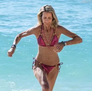 Lady Victoria Hervey OnlyFans Leaked Free Thumbnail Picture - #EeDQH3Ihr1