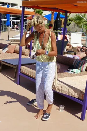 Lady Victoria Hervey OnlyFans Leaked Free Thumbnail Picture - #lS0BTE93vQ