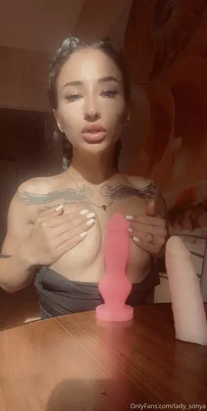 lady_sonya OnlyFans Leaked Free Thumbnail Picture - #Xdjn3SPVpY