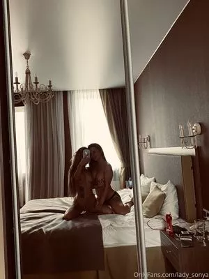 lady_sonya OnlyFans Leaked Free Thumbnail Picture - #i3T2fimx2J