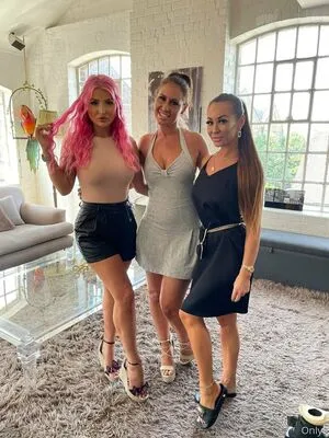 Ladyamandarendall OnlyFans Leaked Free Thumbnail Picture - #Ypwen6MrTN