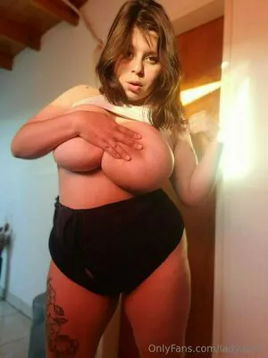 Ladyaprill OnlyFans Leaked Free Thumbnail Picture - #1hfclyTM4d