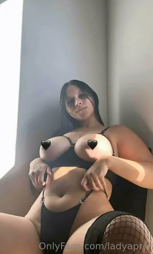 Ladyaprill OnlyFans Leaked Free Thumbnail Picture - #W70YESLu9l