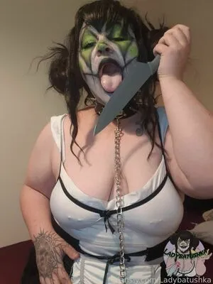 Ladybatushka OnlyFans Leaked Free Thumbnail Picture - #4U0UCU4sa5