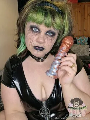 Ladybatushka OnlyFans Leaked Free Thumbnail Picture - #LlaPlXi9lV