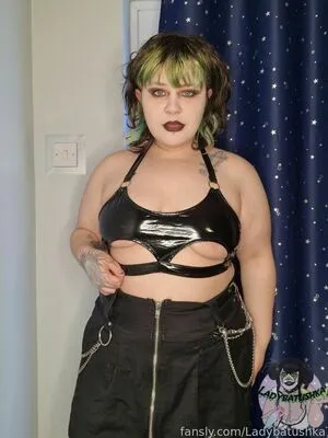 Ladybatushka OnlyFans Leaked Free Thumbnail Picture - #QaMa55YAtC