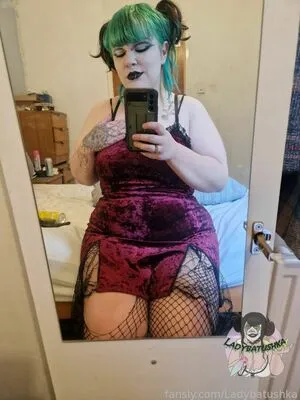 Ladybatushka OnlyFans Leaked Free Thumbnail Picture - #UtOM2zBGEY