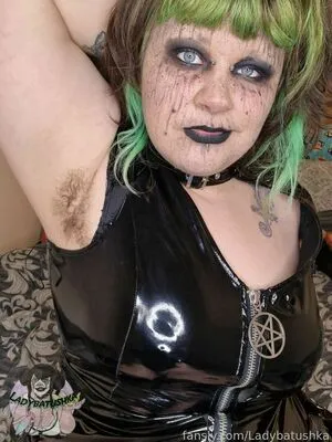 Ladybatushka OnlyFans Leaked Free Thumbnail Picture - #XLFYcSP8RW