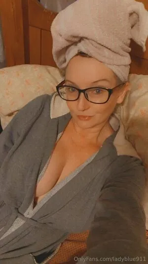 Ladyblue911 OnlyFans Leaked Free Thumbnail Picture - #gl7baYa4VG
