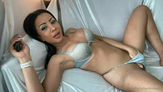 Ladyboyfernasia OnlyFans Leaked Free Thumbnail Picture - #PzyelsiRVe