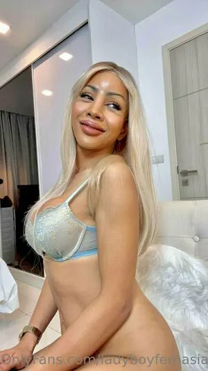 Ladyboyfernasia OnlyFans Leaked Free Thumbnail Picture - #wb34GGd6ao