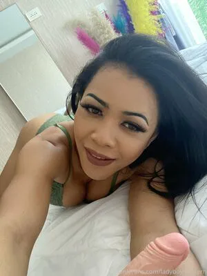Ladyboyfernfern OnlyFans Leaked Free Thumbnail Picture - #1aGB1uupEK