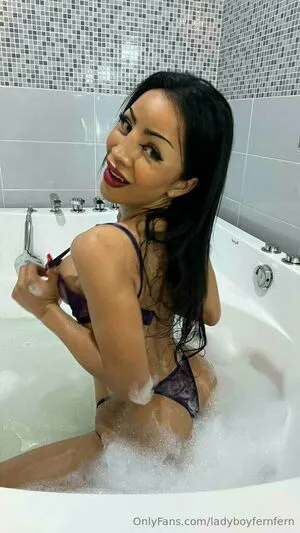 Ladyboyfernfern OnlyFans Leaked Free Thumbnail Picture - #apMEAJtOXw