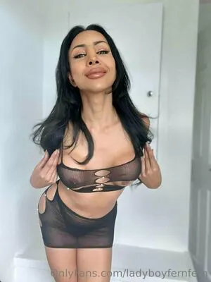 Ladyboyfernfern OnlyFans Leaked Free Thumbnail Picture - #gnv622OQes