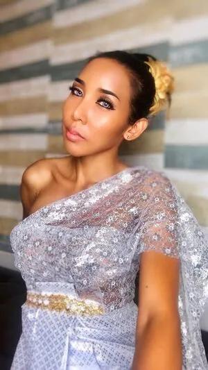 Ladyboyshasha OnlyFans Leaked Free Thumbnail Picture - #5F8XcmSAFA