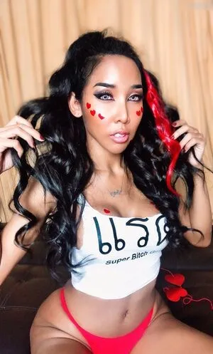 Ladyboyshasha OnlyFans Leaked Free Thumbnail Picture - #BGIHBgr2cw