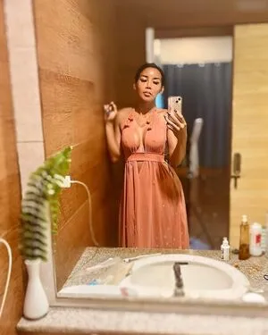 Ladyboyshasha OnlyFans Leaked Free Thumbnail Picture - #l4f7LISEHC