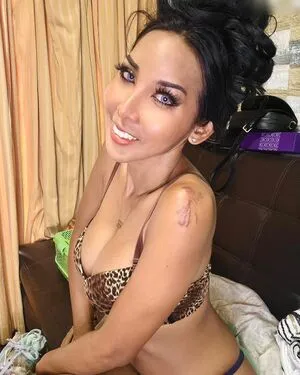 Ladyboyshasha OnlyFans Leaked Free Thumbnail Picture - #tZj0Z85DjB