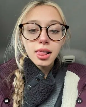 Ladybuggurl1 OnlyFans Leaked Free Thumbnail Picture - #e7WVjGn4oL