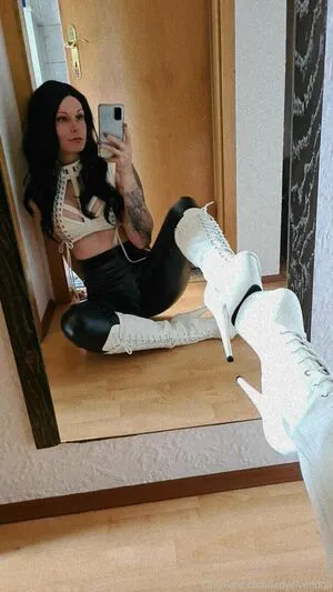 Ladyelvendoll OnlyFans Leaked Free Thumbnail Picture - #tmnO41twub