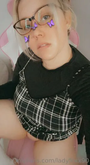 Ladyfoxx90 OnlyFans Leaked Free Thumbnail Picture - #LtrDcKK5z8