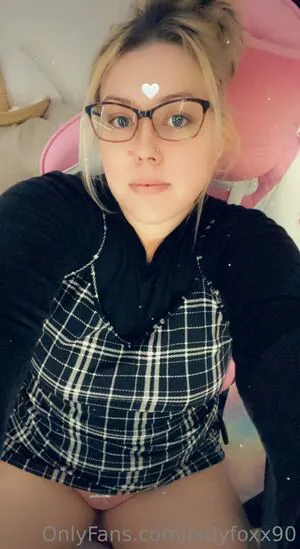 Ladyfoxx90 OnlyFans Leaked Free Thumbnail Picture - #PPCQXgg5k3