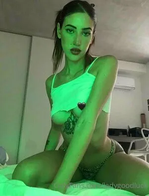 Ladygoodluck OnlyFans Leaked Free Thumbnail Picture - #4AzXWdbzDa