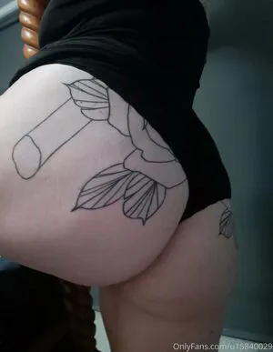 Ladygraves OnlyFans Leaked Free Thumbnail Picture - #25omW9gJ4A