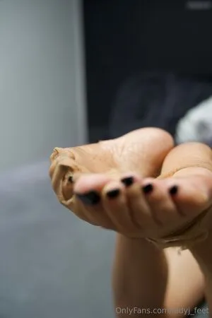 Ladyj Feet OnlyFans Leaked Free Thumbnail Picture - #MeA0Lphsxt