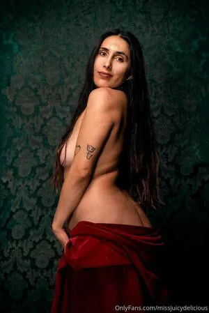 Ladyjuicybrunette OnlyFans Leaked Free Thumbnail Picture - #VL4YAjiL61