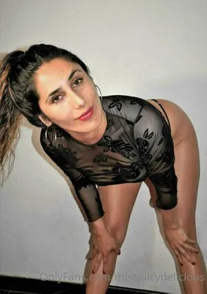 Ladyjuicybrunette OnlyFans Leaked Free Thumbnail Picture - #WbYiN7tch3