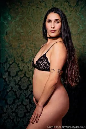 Ladyjuicybrunette OnlyFans Leaked Free Thumbnail Picture - #bwIHodHLPJ