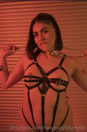 Ladyjuicybrunette OnlyFans Leaked Free Thumbnail Picture - #w7vAyR2vr1