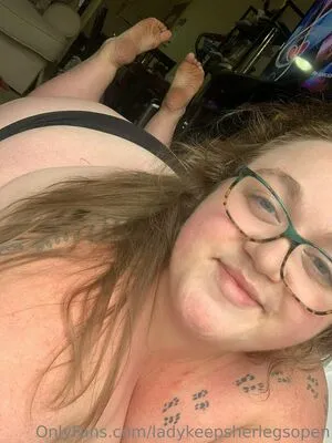 Ladykeepsherlegsopen OnlyFans Leaked Free Thumbnail Picture - #POczGMQEy4