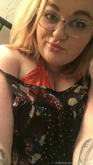 Ladykeepsherlegsopen OnlyFans Leaked Free Thumbnail Picture - #sysfwuNfLy