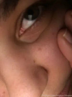Ladylunchboxxx OnlyFans Leaked Free Thumbnail Picture - #nkUZ0nP5ja