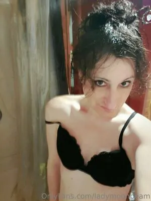 Ladymoonbeam OnlyFans Leaked Free Thumbnail Picture - #IUbNlLiVPB