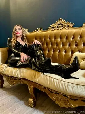 Ladyphoenix Ldn OnlyFans Leaked Free Thumbnail Picture - #l7Apsovgov