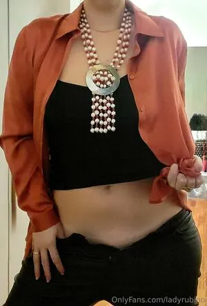 Ladyrubino OnlyFans Leaked Free Thumbnail Picture - #Gz4JidLXC5